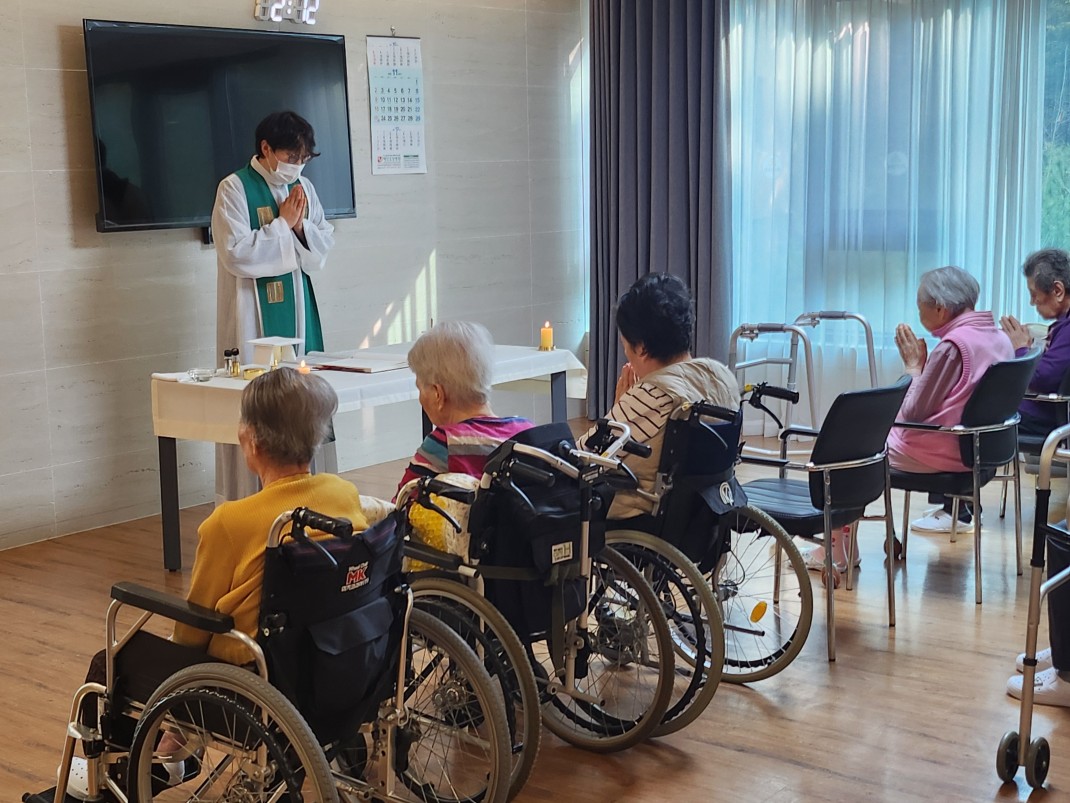 b0e7af5417add7b6358fd97670104396_1763711113_0546.jpg b0e7af5417add7b6358fd97670104396_1763711113_0546.jpg