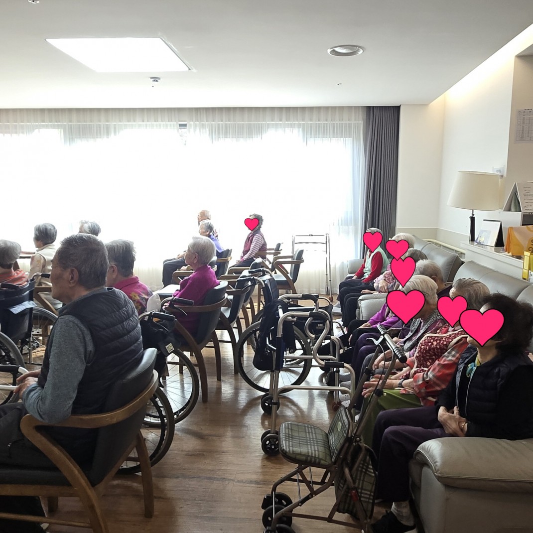 b0e7af5417add7b6358fd97670104396_1763712520_1642.jpg b0e7af5417add7b6358fd97670104396_1763712520_1642.jpg