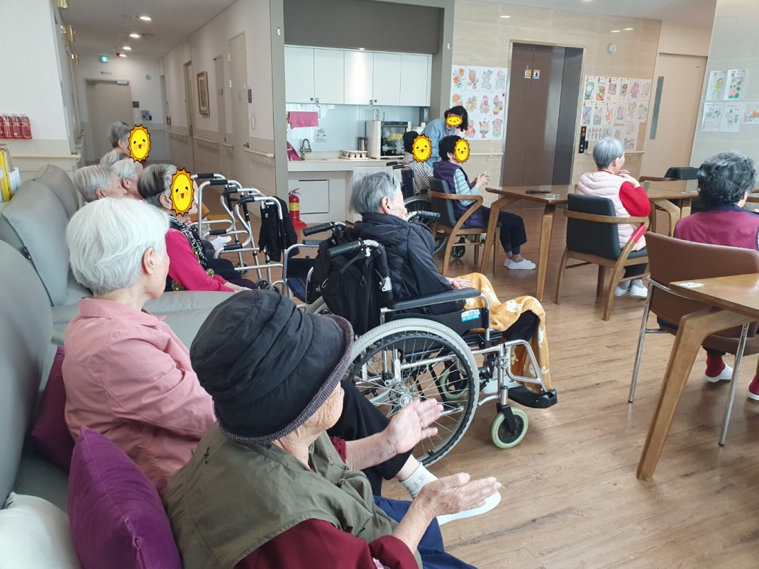 b0e7af5417add7b6358fd97670104396_1763713092_273.jpg b0e7af5417add7b6358fd97670104396_1763713092_273.jpg